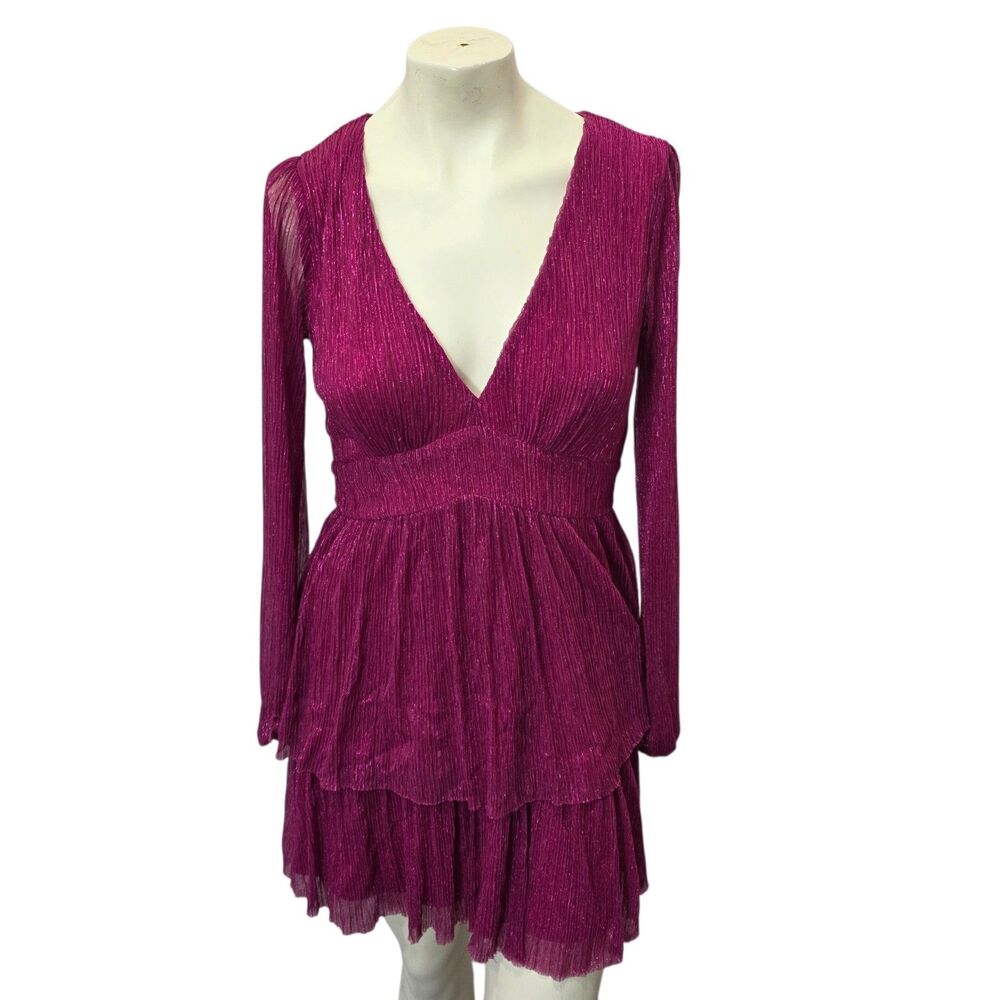 Trixxi Metallic Plisse Tiered Mini Dress M Magenta Long Sleeve V Neck Party‎ Tie